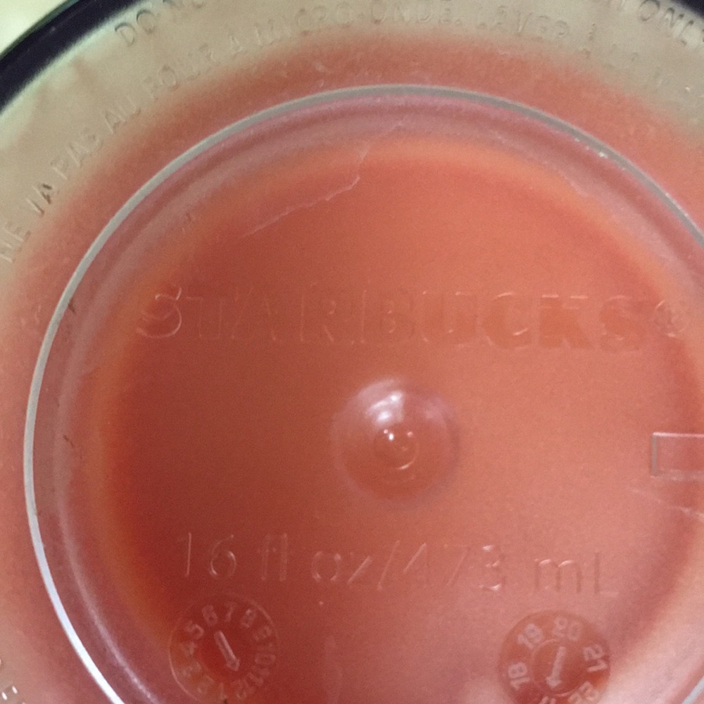 Starbucks 2018 Peach Geometric 16 Ounce To-Go Cup - Picture 5 of 7